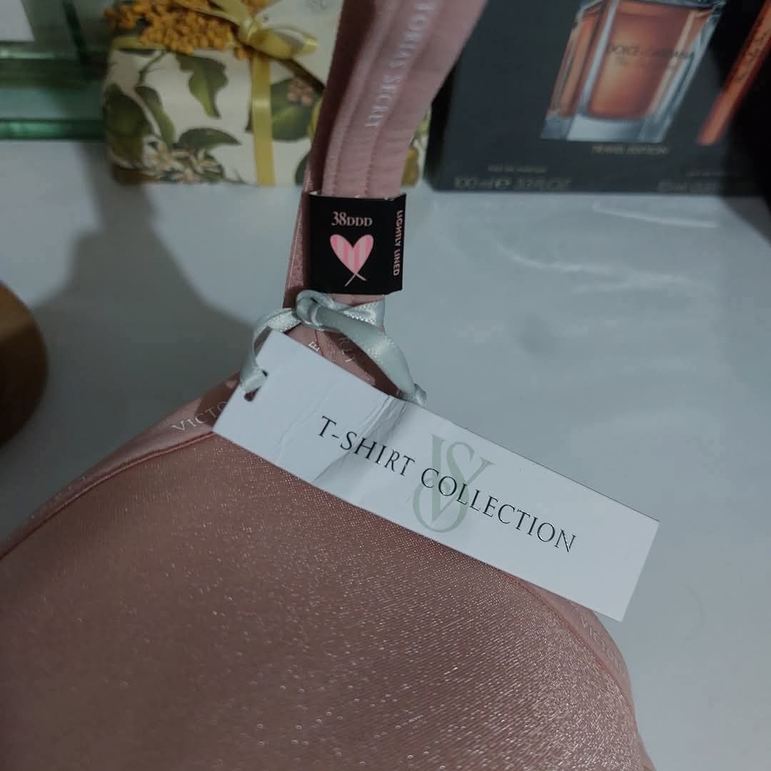 Victorias Secret The T-Shirt Demure Pink T Shirt Logo Strap Bra Size : 38-E