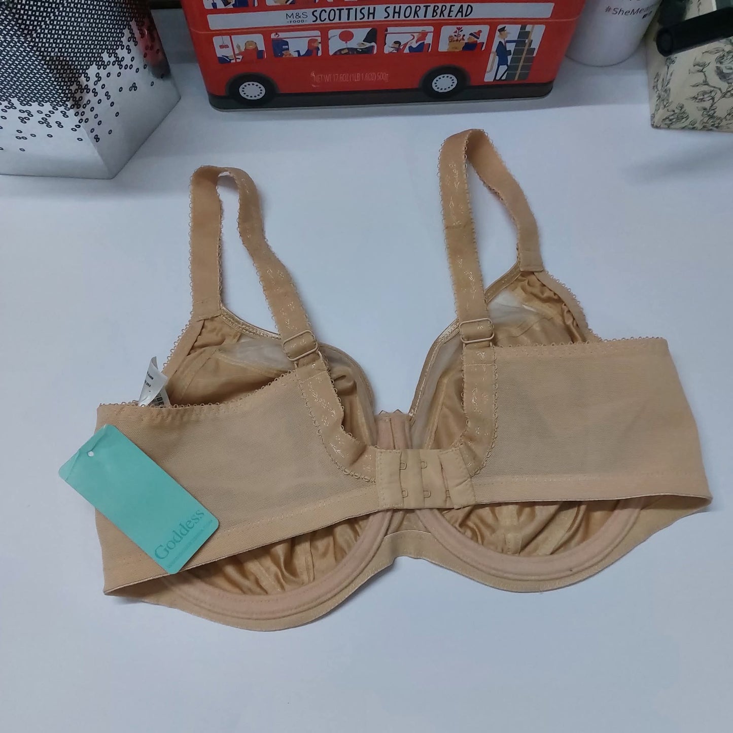 GODDESS PETRA Minimizer Size : 36-E