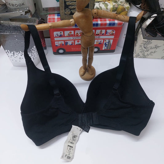 M&S Wireless T-shirt Bra Ultimate Comfort Wear Size : 36-E