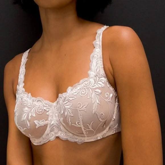 SOMA INTIMATES Sensuous Unlined Wired Lace Bra