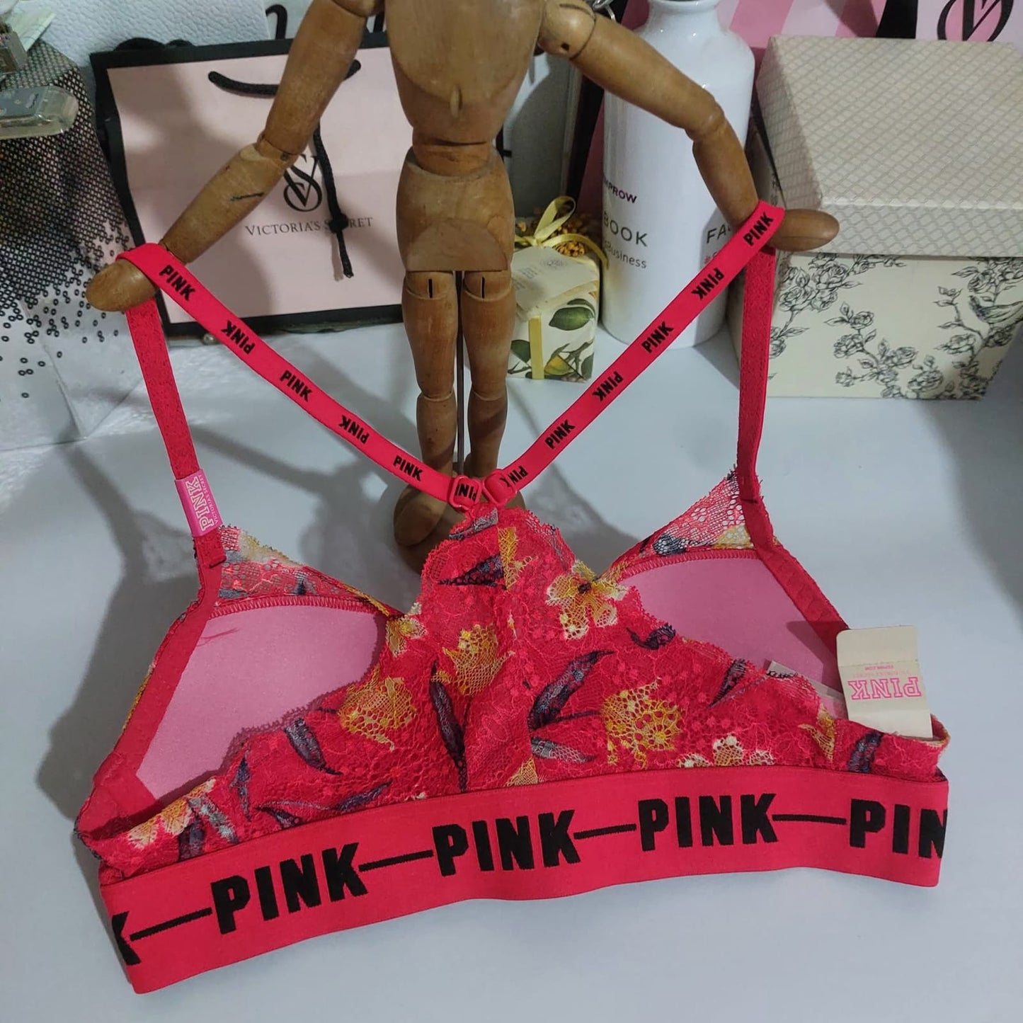 Victoria's Secret PINK Floral Lace Push-Up Bra