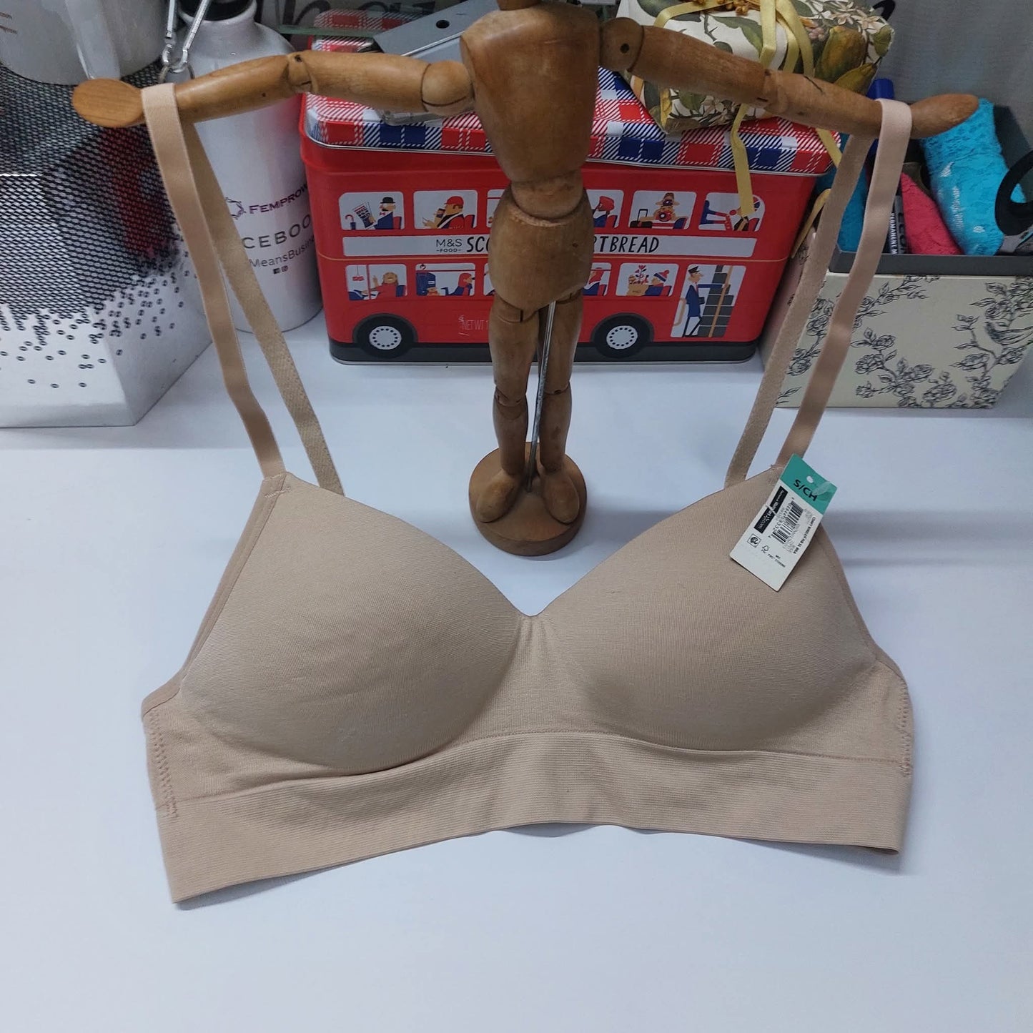 No Boundaries 24/7 Comfort Wireless Bra — Light Padded