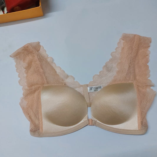 Imported Japanese Lace Push-Up Bra — Padded & Wireless