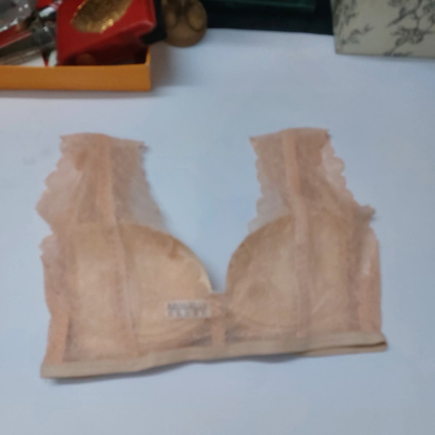 Imported Japanese Lace Push-Up Bra — Padded & Wireless