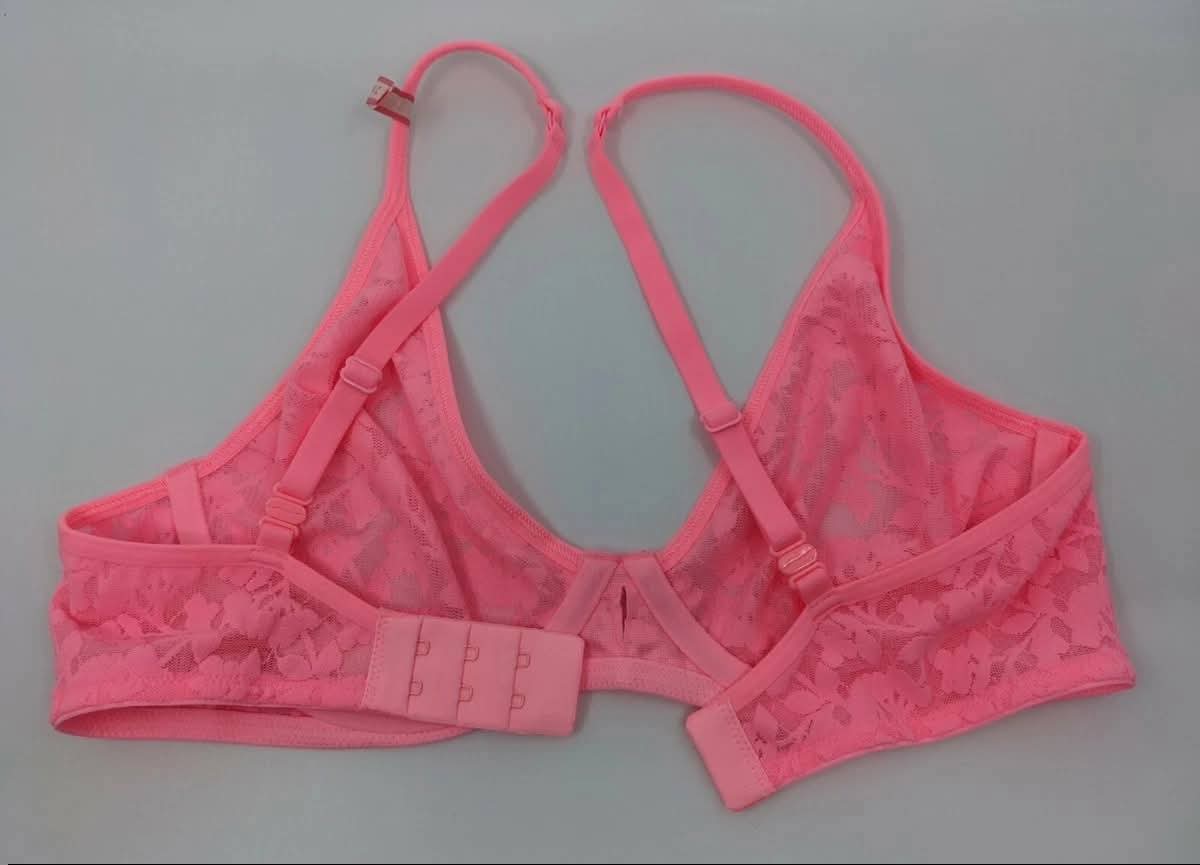 Brand : Uncommon Sense Malibu Pink Unlined Lace Plunge Bra&nbsp;