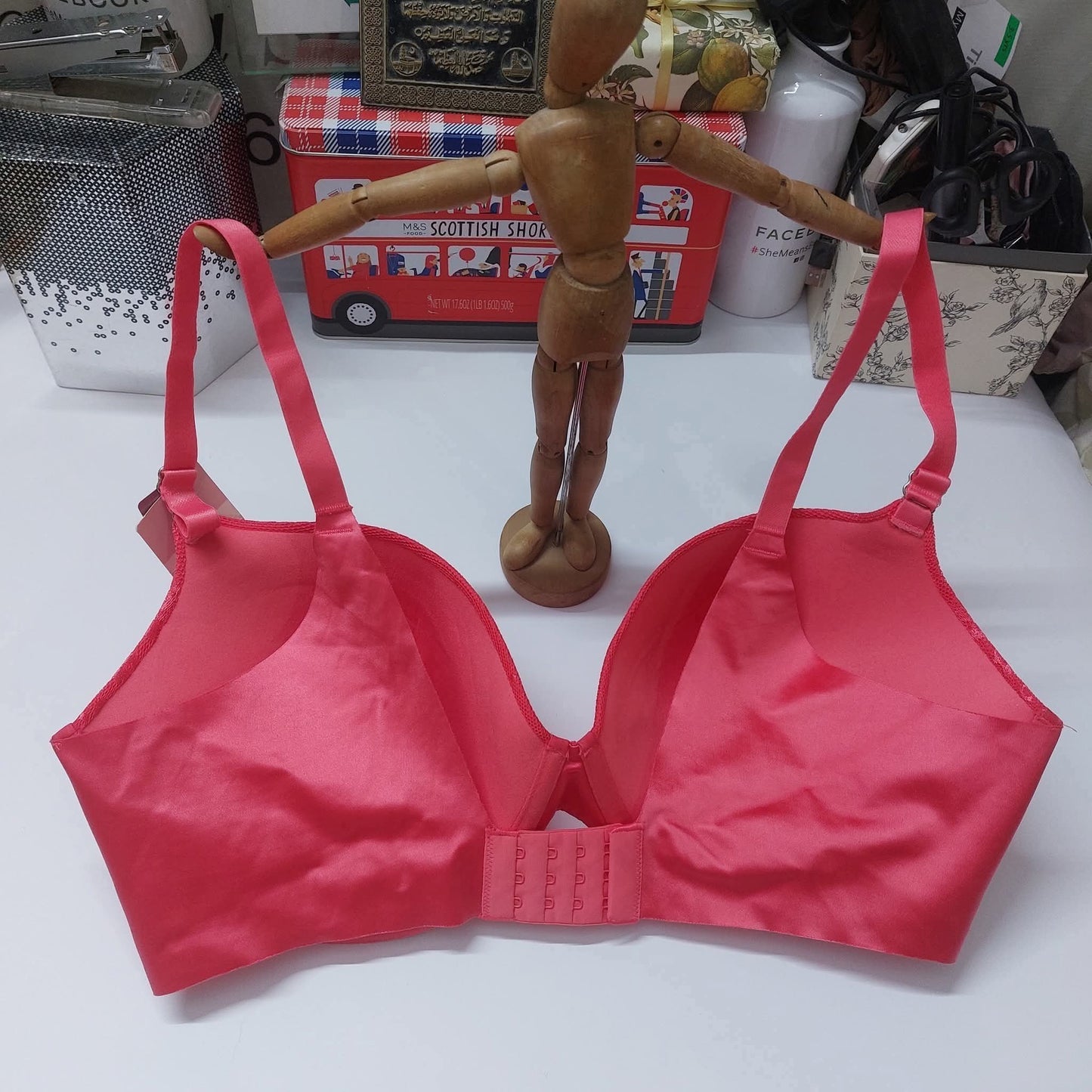 SECRET TREASURES Lace Push-Up Bra with seamless back  & Side Smoothing
