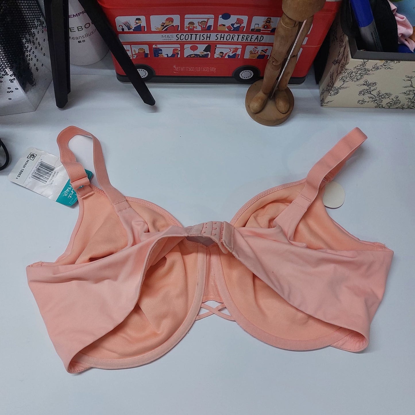 Radiant Vanity Fair Size : 42-DD.