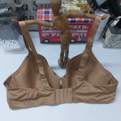 Berlei Understate Non-Contour Bra Size : 42-D