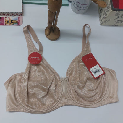 Formfit Delicate Minimiser Wired Bra Size : 42-D