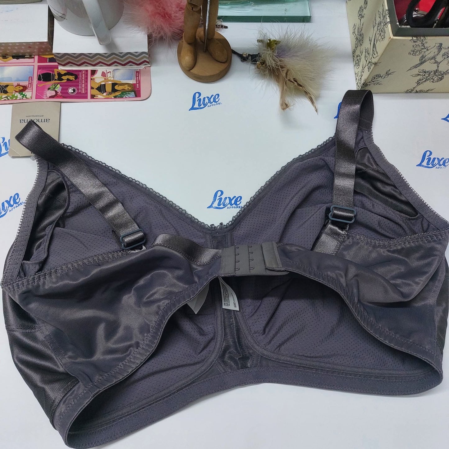 Amoena Intimates Size : 48-G