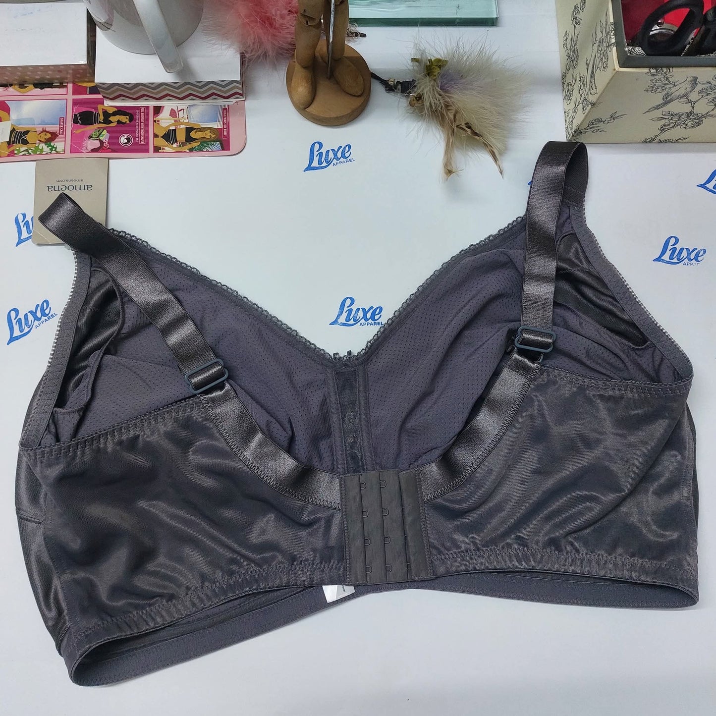 Amoena Intimates Size : 48-G