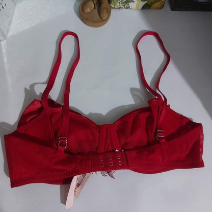 Victoria's Secret  Available Size : 32-C / 34-DD