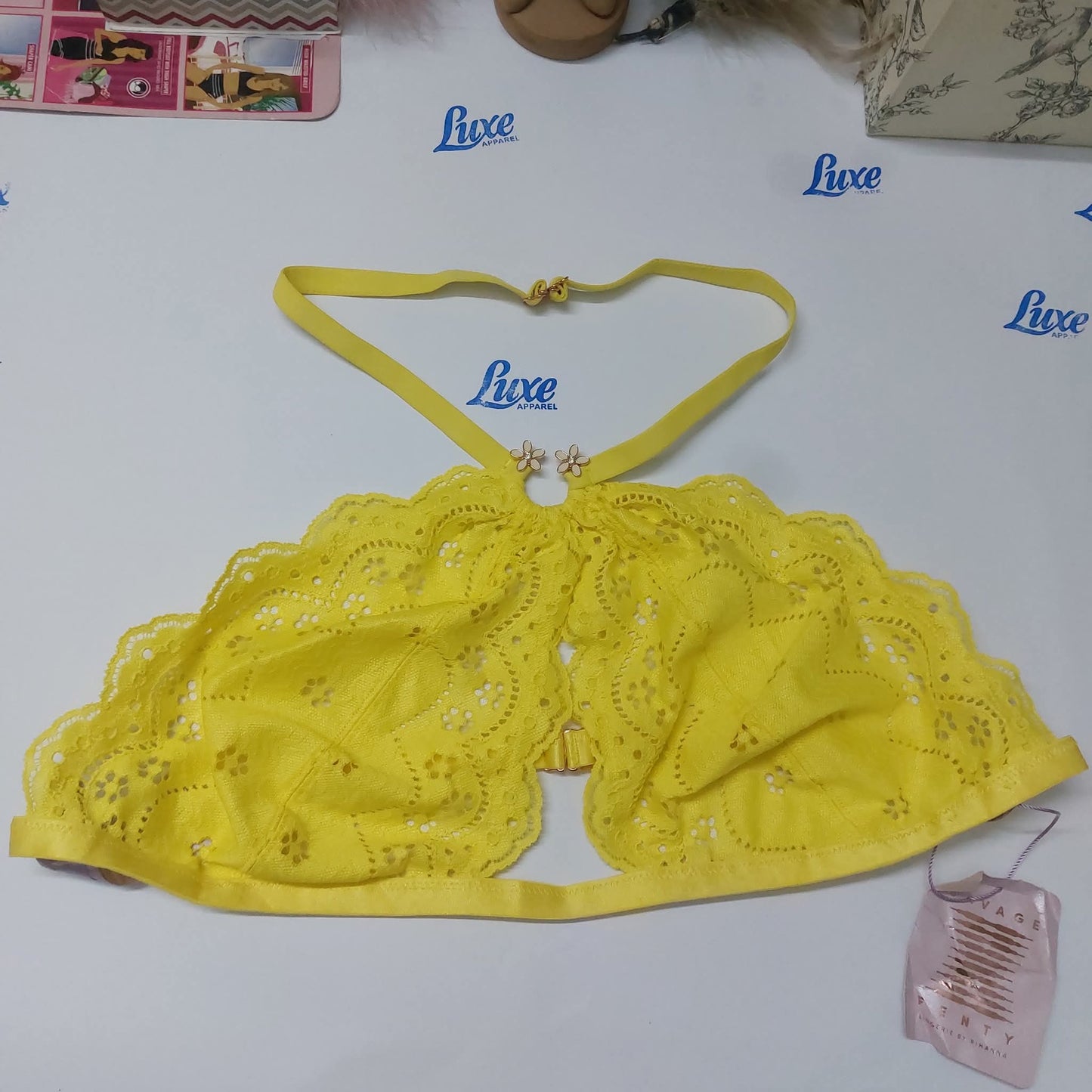 SAVAGE X FENTY Bombshell Broderie Lace Halter Butta Yellow Bralette