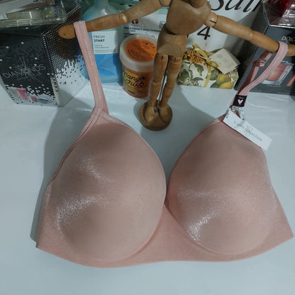 Victorias Secret  The T-Shirt  Demure Pink T Shirt Logo Strap Bra Size : 38-E