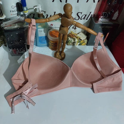Victorias Secret  The T-Shirt  Demure Pink T Shirt Logo Strap Bra Size : 38-E