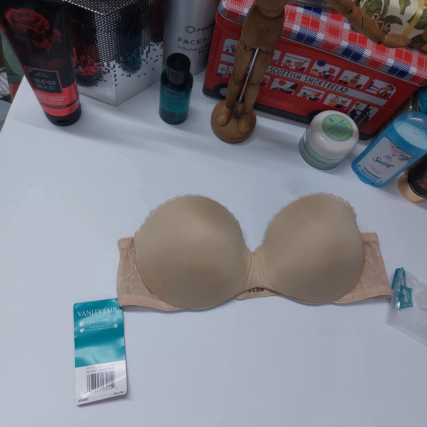 Vanity Fair Size : 36-B Multiway Strapless Pushup Bra