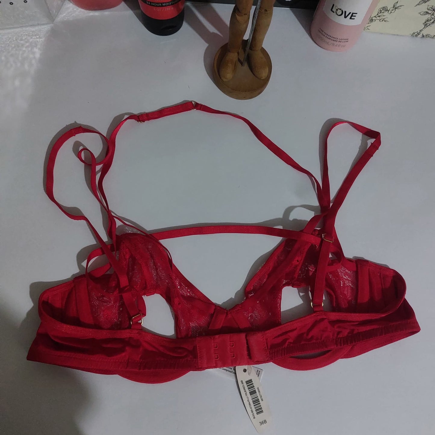 Adore Me – True Red Lace Cut-Out Bra Size : 36-B