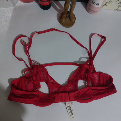Adore Me – True Red Lace Cut-Out Bra Size : 36-B