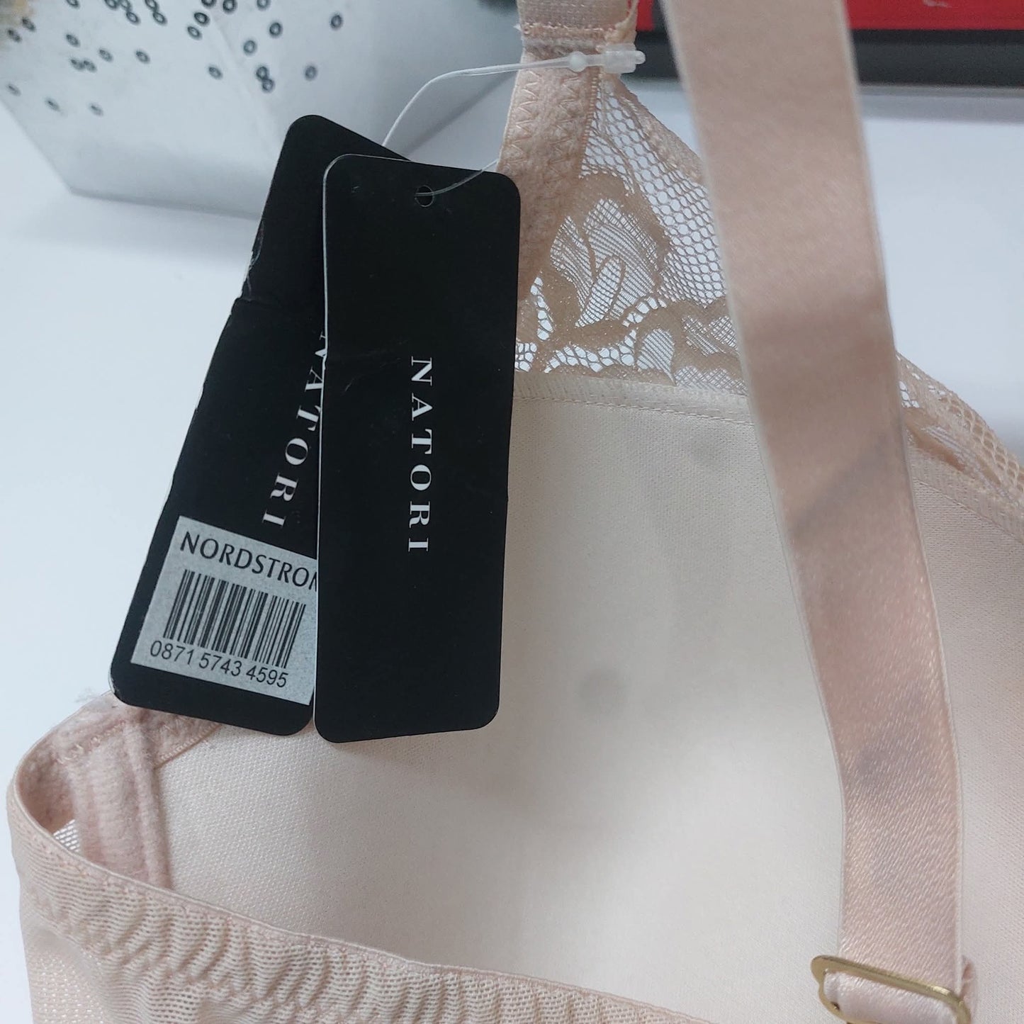 NATORI FLORA  Flora Contour Underwire Bra  Size : 36-E
