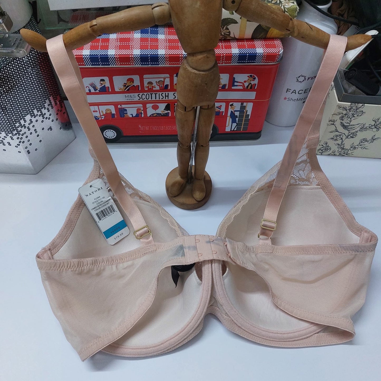 NATORI FLORA  Flora Contour Underwire Bra  Size : 36-E