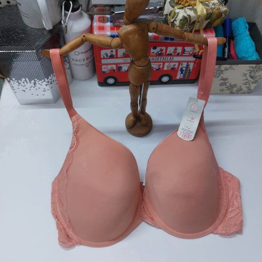 Brand : Secret Possesion Type : T-shirt Bra   Size : 36-E