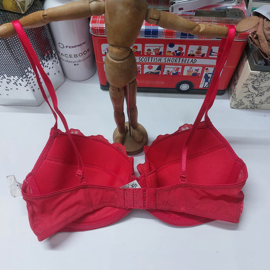 Target Intimates Size : 36-C Lace T-shirt Bra