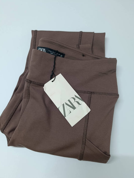 ZARA GYM TIGHTS Active Wear  premium high-waisted gym tights by Zara Size : Medium