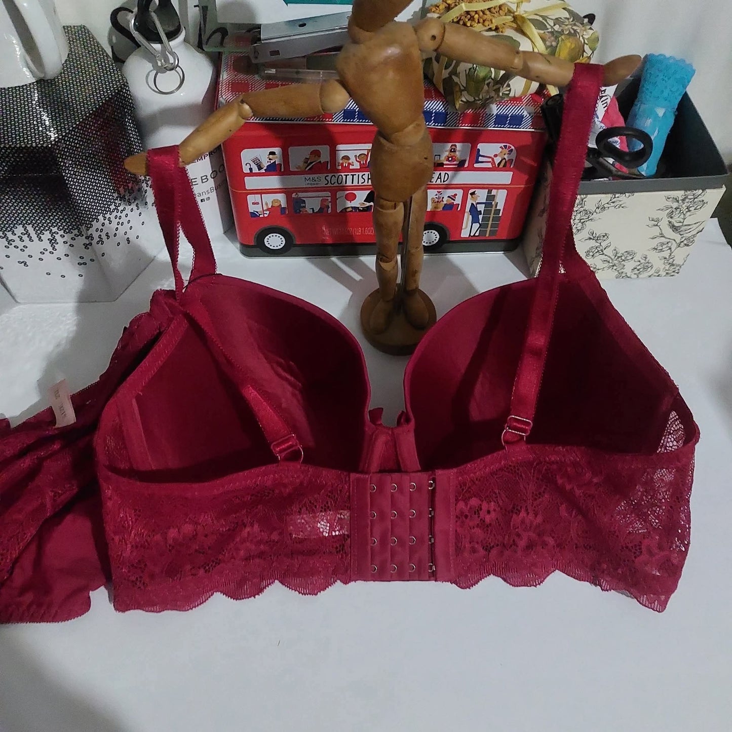 MA LINGERIE PARIS 2 piece bra set size : 2XL