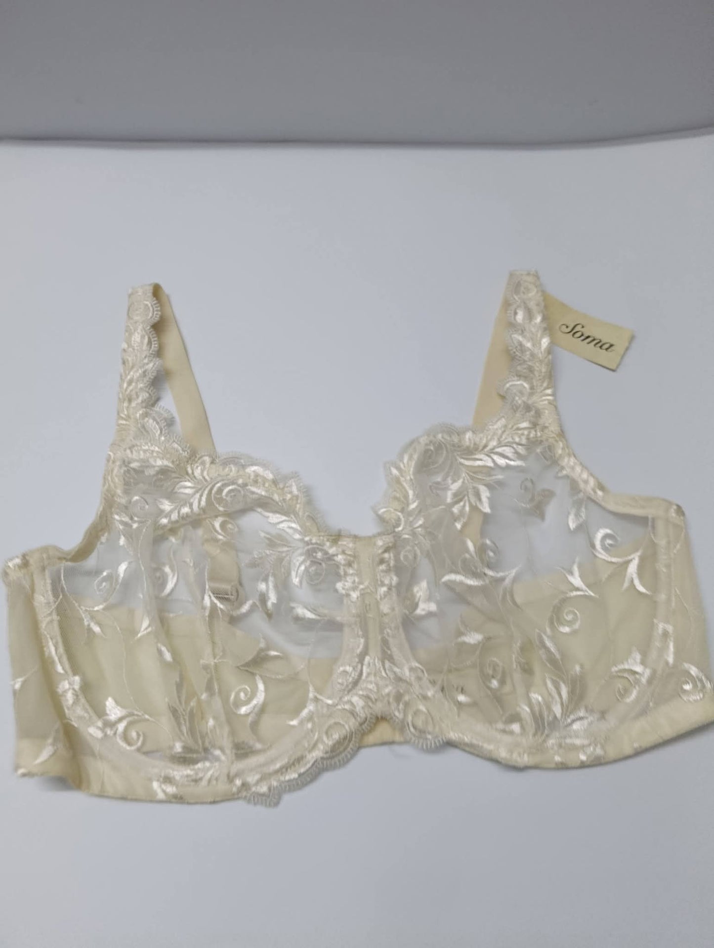 SOMA INTIMATES Sensuous Unlined  Wired Lace Bra