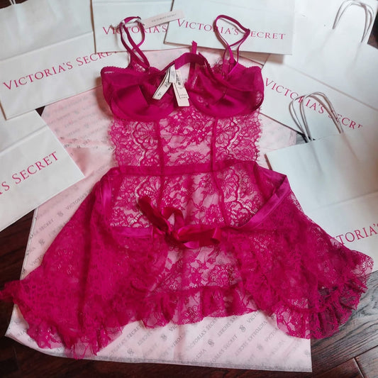 Victoria's Secret Wicked Unlined Rose Lace Apron Babydoll Set